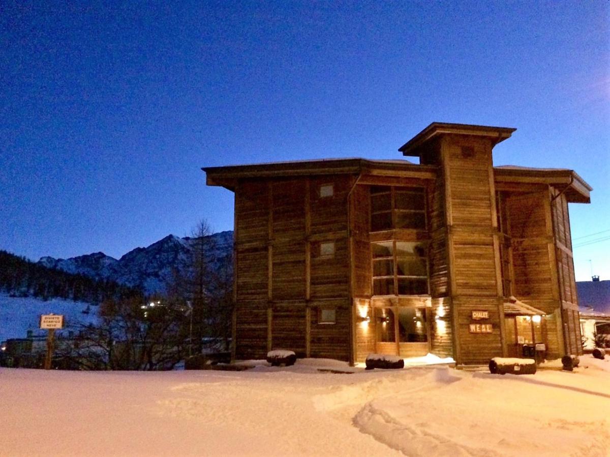 Chalet Weal Aparthotel Sestriere Exterior photo